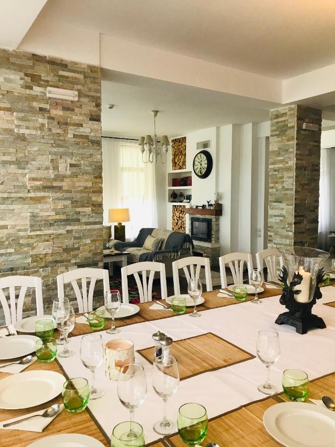 Hotel Pensiunea Doina Bucovinei Mînăstirea Humorului Esterno foto