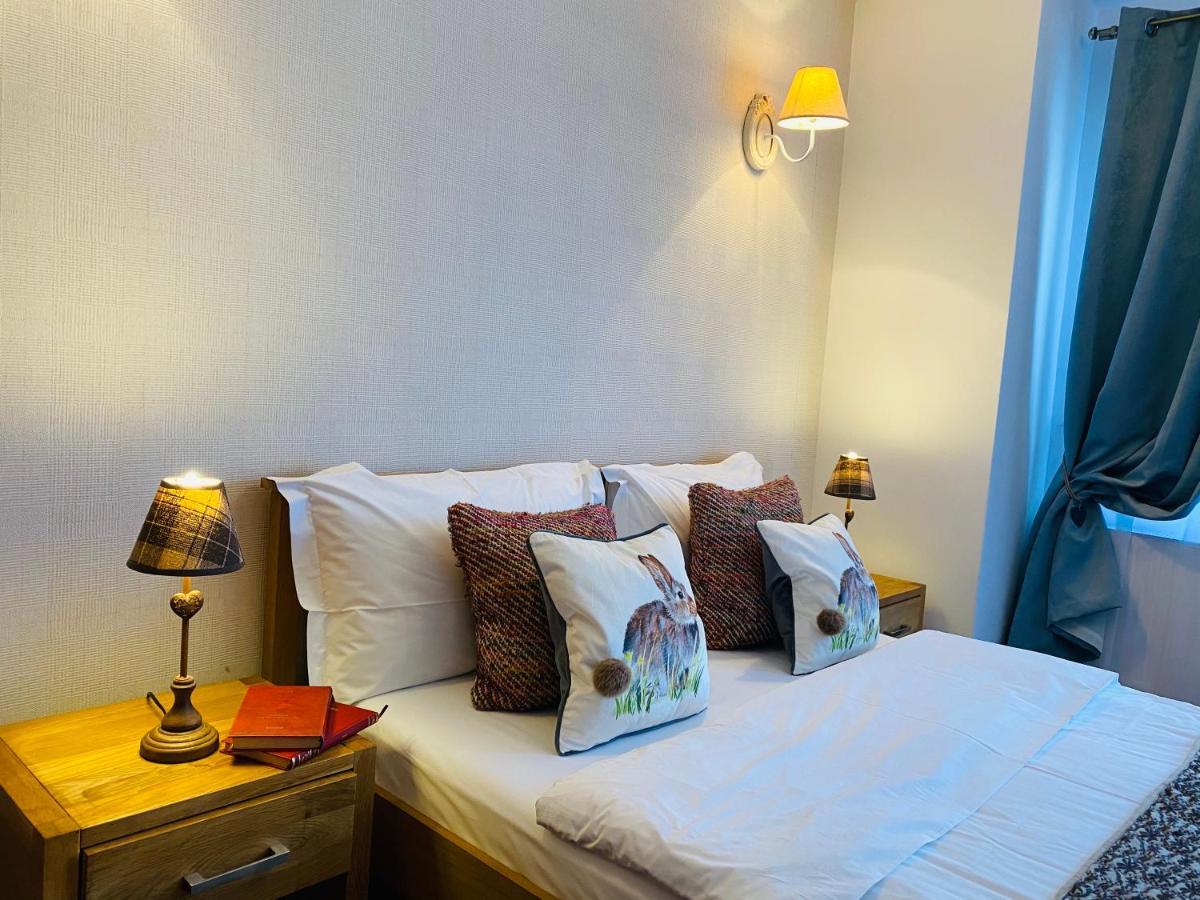 Hotel Pensiunea Doina Bucovinei Mînăstirea Humorului Esterno foto