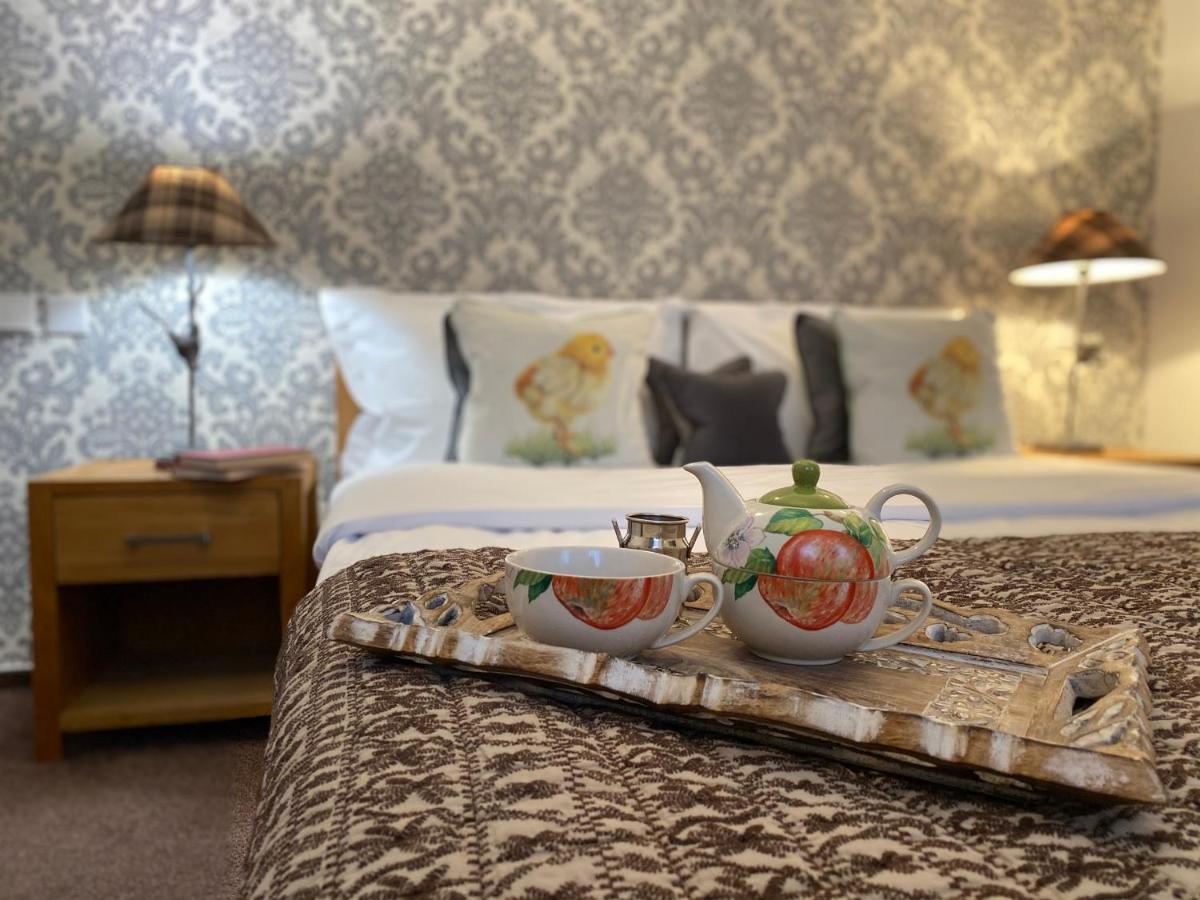 Hotel Pensiunea Doina Bucovinei Mînăstirea Humorului Esterno foto